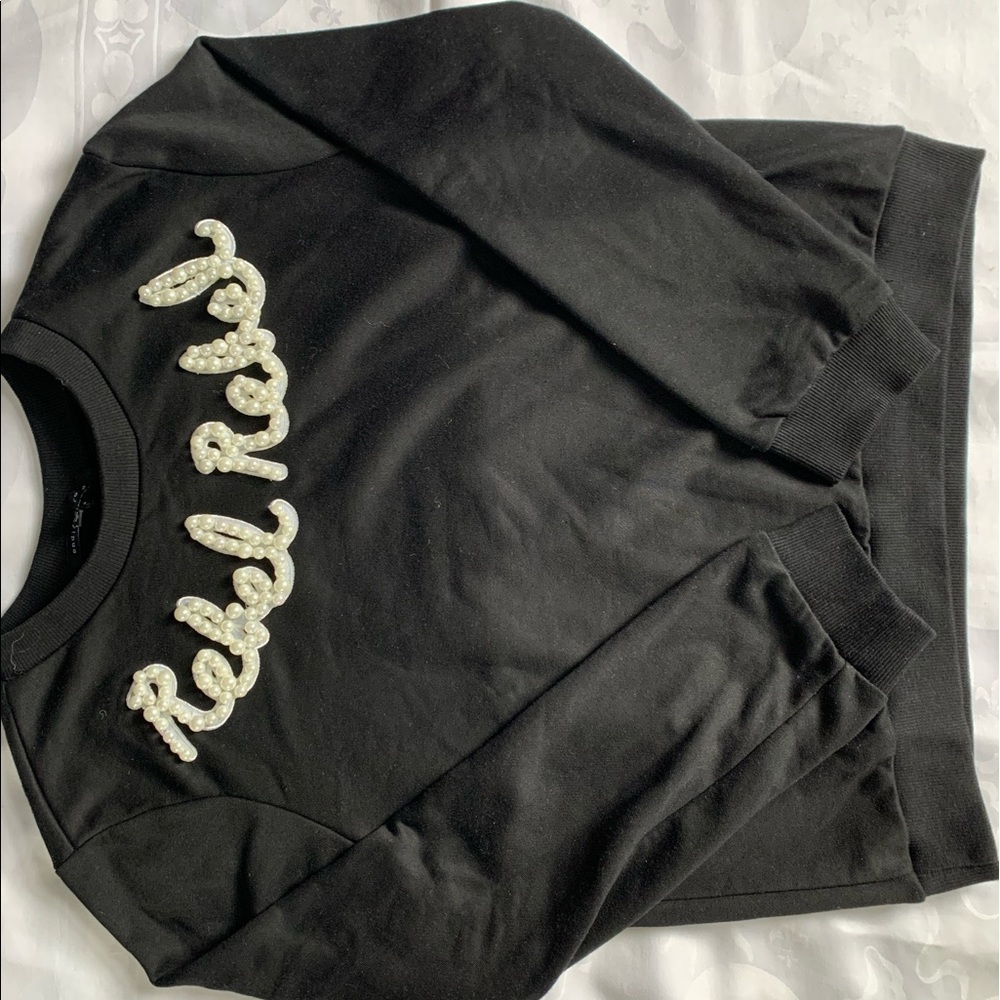 ENDLESS ROSE | Black “Rebel Rebel” Sweatshirt